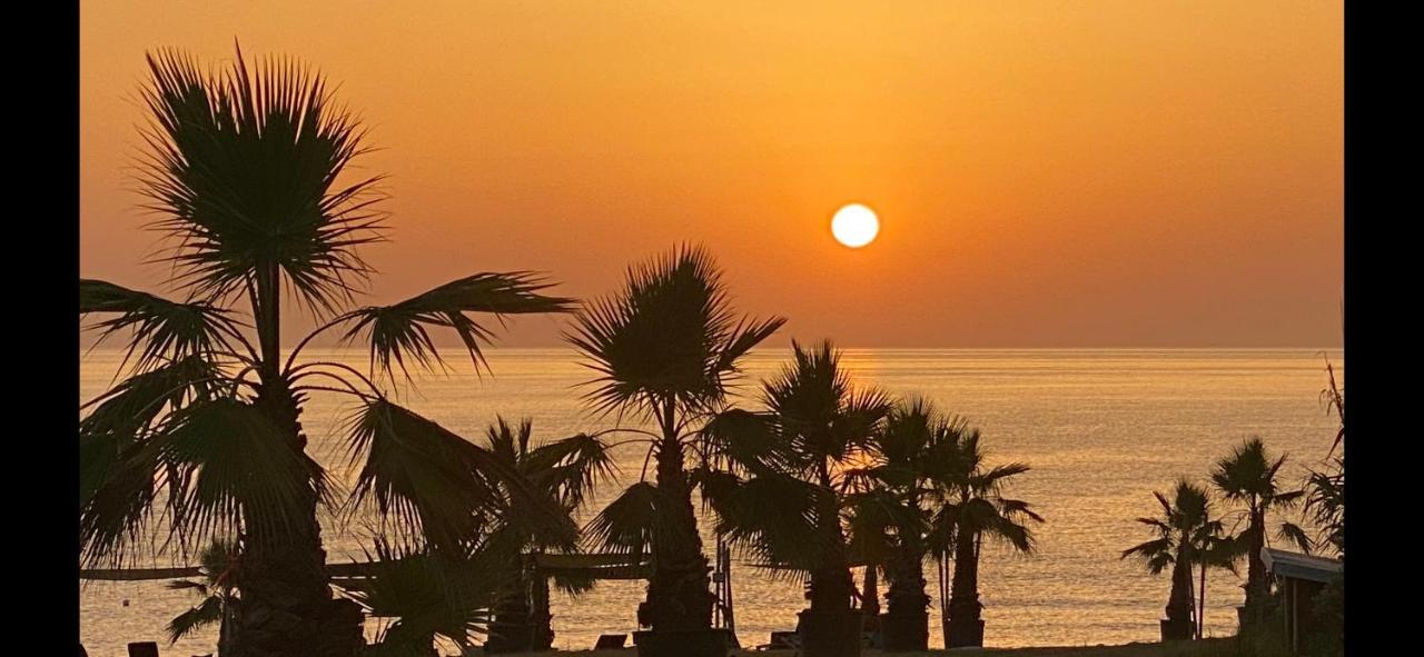 Baia San Lorenzo Reitani Bagian luar foto
